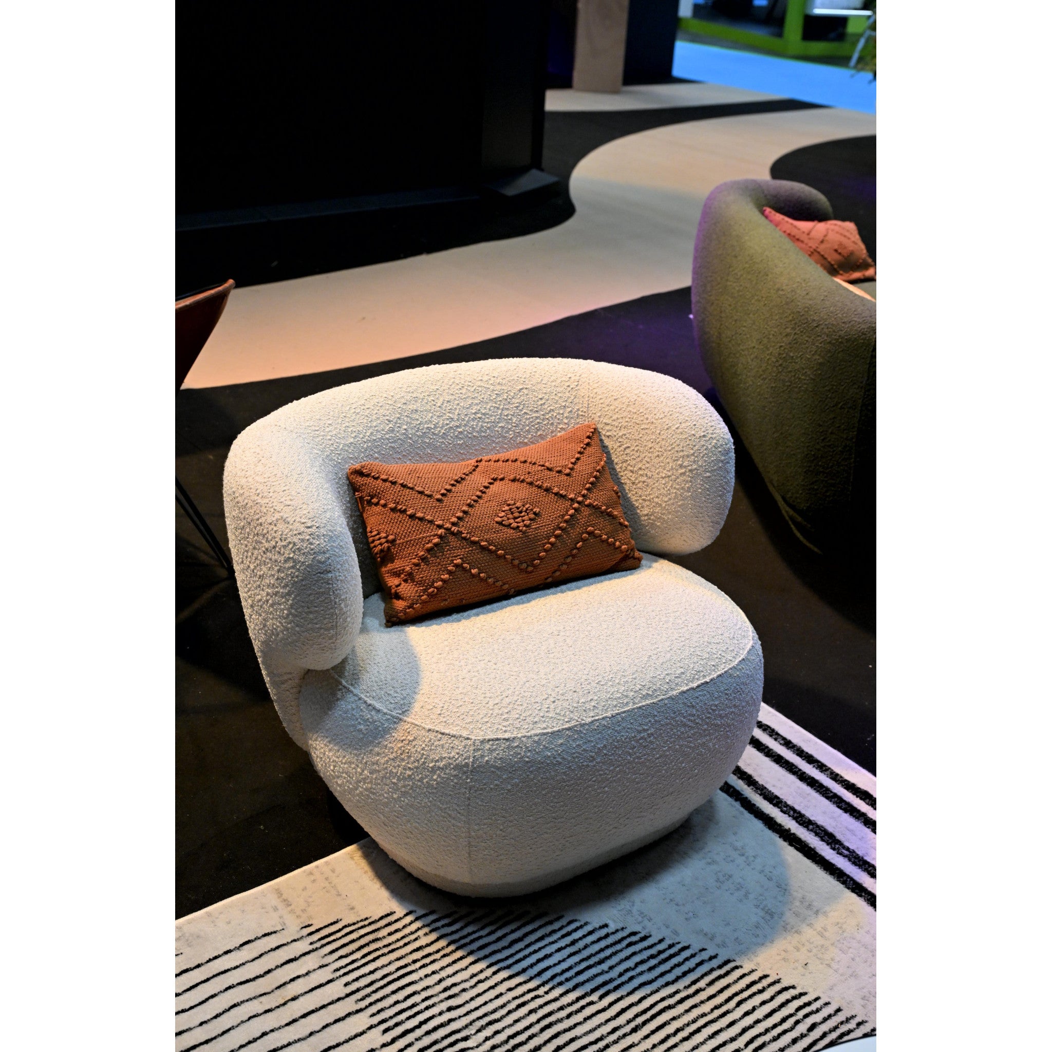 Giulia Armchair